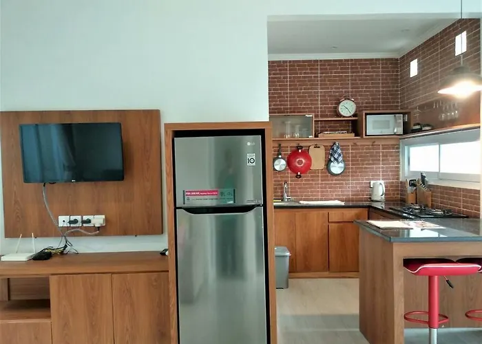別荘 A 2 Bedrooms Lovely House Close To Saba パヤンガン