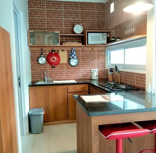 A 2 Bedrooms Lovely House Close To Saba *